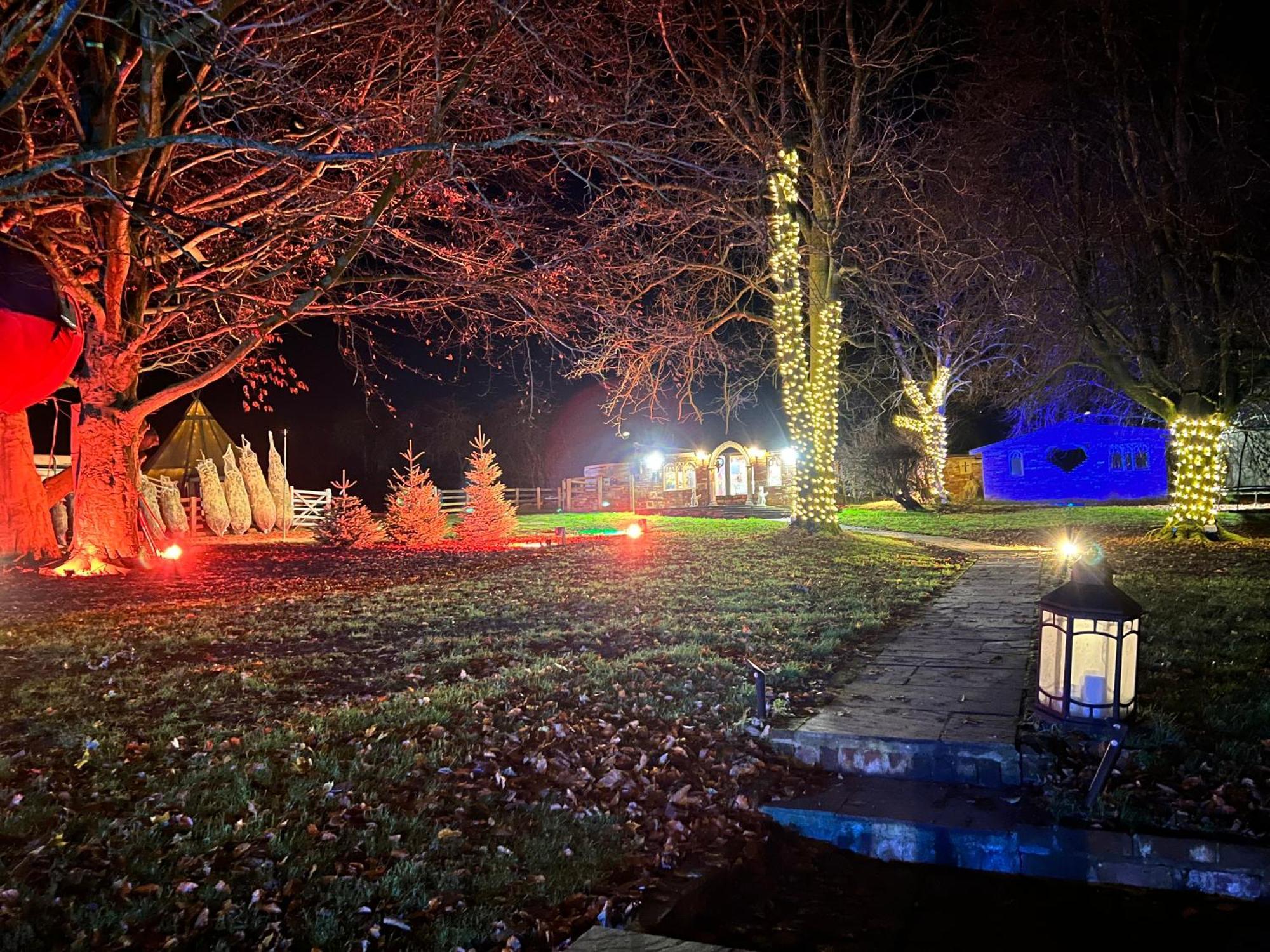 Burtree Country House, Tipi'S, Treehouse & Lodge & House Rooms With Hot Tubs In A Private Garden Thirsk Exterior foto